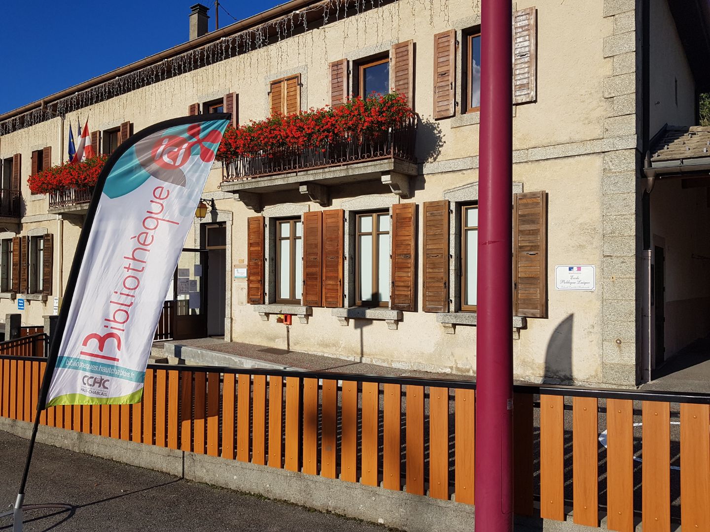 Bibliothèque Reyvroz